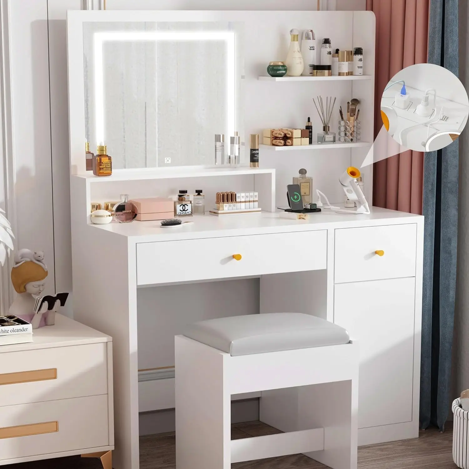 Desk Vanity Setup - 37
